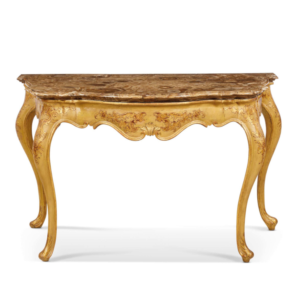 Coppia di consoles in legno laccato e dorato