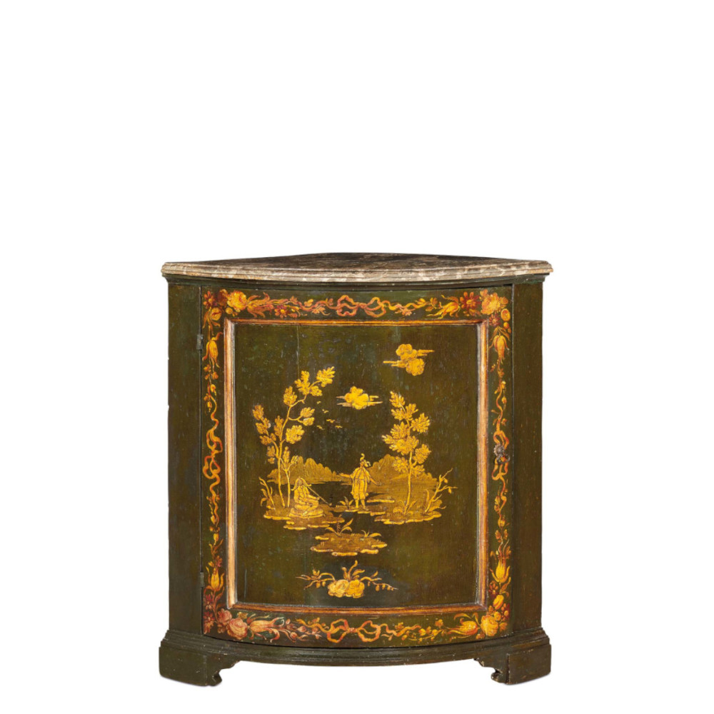 Angoliera in legno laccato